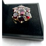 9ct gold garnet dress ring (5g)