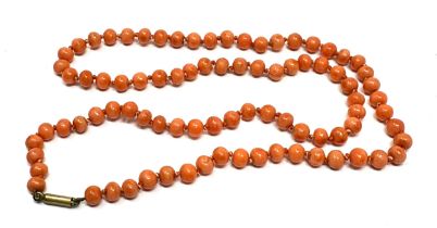 antique coral bead necklace measures approx 52cm long approx 6mm dia weight 21g