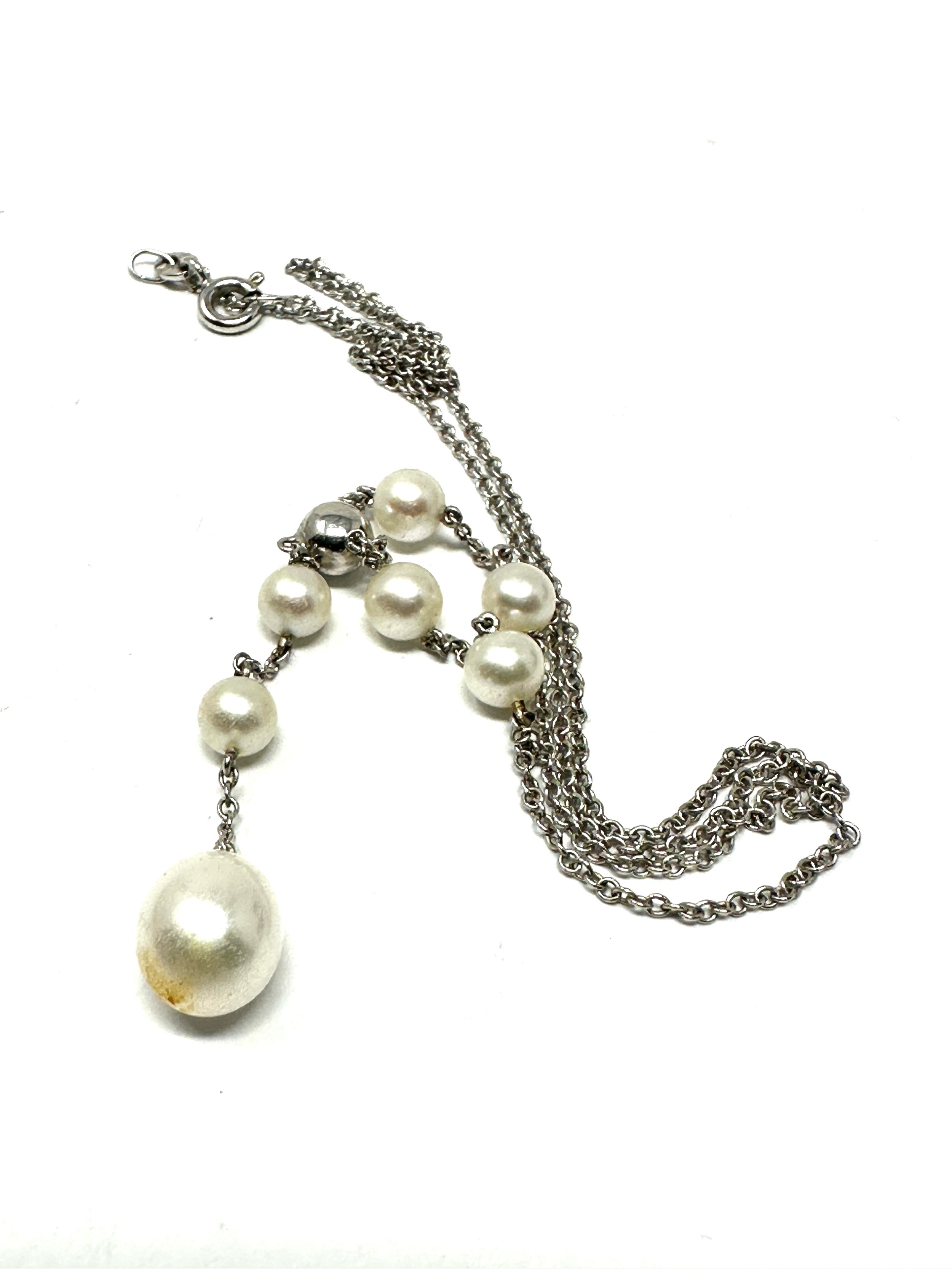 9ct white gold cultured pearl necklace (3.5g) - Bild 2 aus 2
