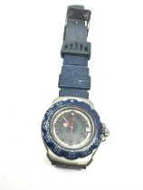 TAG HEUER 370.513 Professional 200 Meter Quartz wristwatch the watch is not ticking