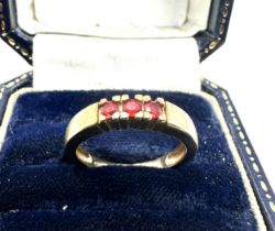 9ct gold red gemstone ring weight 2.8 g