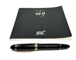 Large Montblanc Meisterstuck Fountain Pen No.149 booklet Black 4810 18ct Gold Nib