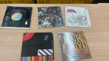 Selection of 5 Pink floyd Records includes shsp4020, wish you were here, Relics, masters of rock,