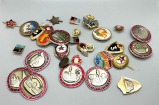 Selection of vintage and later badges and cap badges