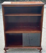 Teak 2 Shelf glass sliding door cupboard, approximate measurements: Height 39 inches Width 30 inches