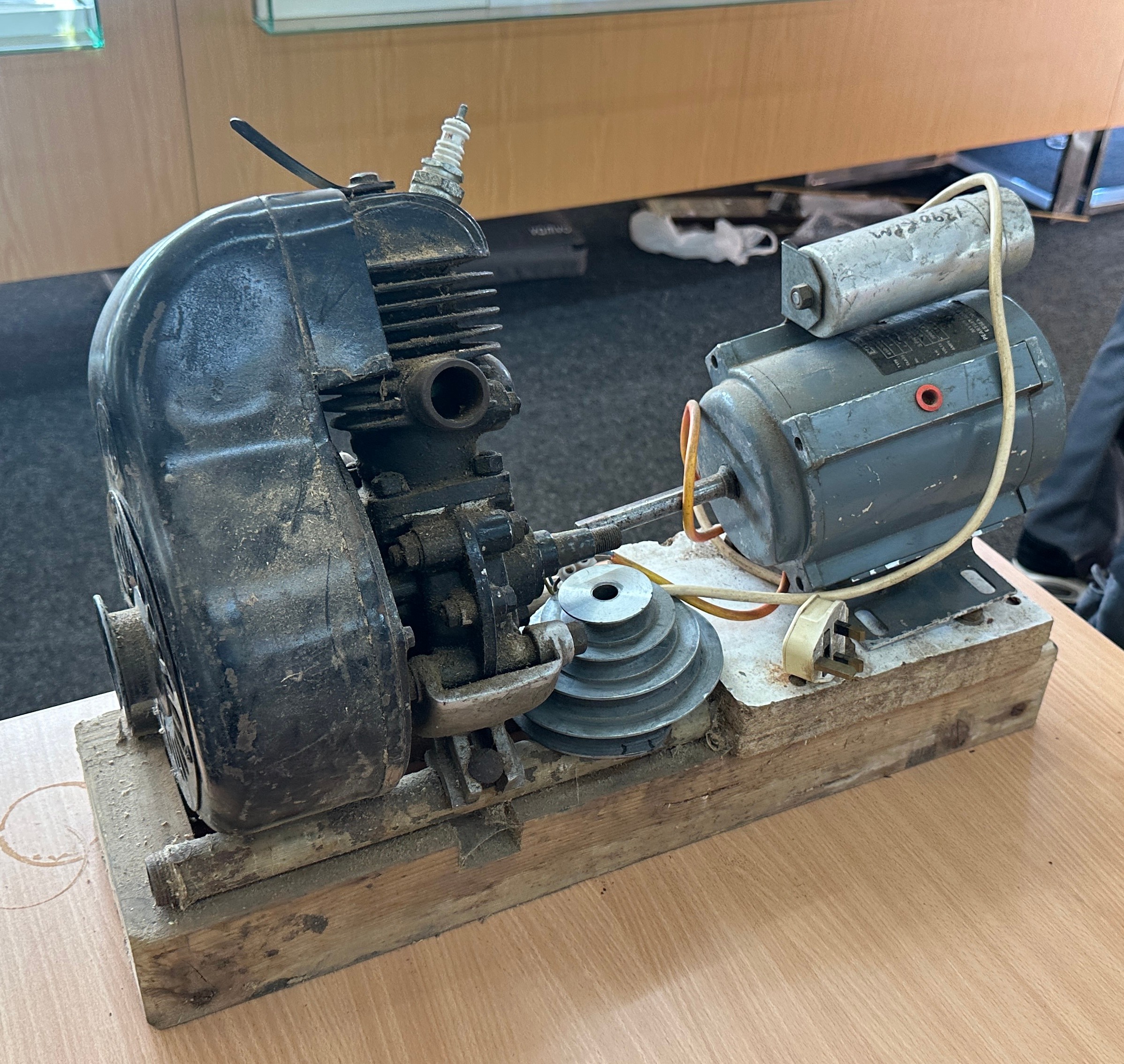 Stationery villiers engine, untested - Bild 2 aus 2