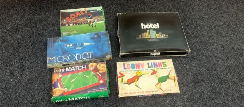 Selection of vintage games to include ' Denys Fishers Hotel', ' Loony Links' etc