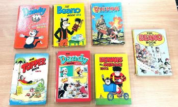 Selection of vintage hard back books to include ' The Beano Book 1972, 1973', ' The Dandy Book 1970'