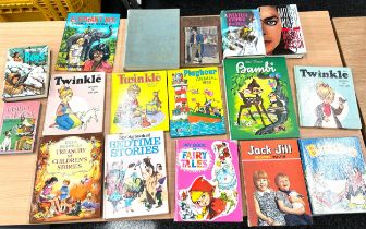 Selection of vintage books and annuals to include ' Jack and Jill', ' Twinkle', fairy tales etc