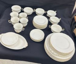 Selection of Royal Albert Val D'or part tea/dinner to include plates, cup, saucers, soup dishes etc