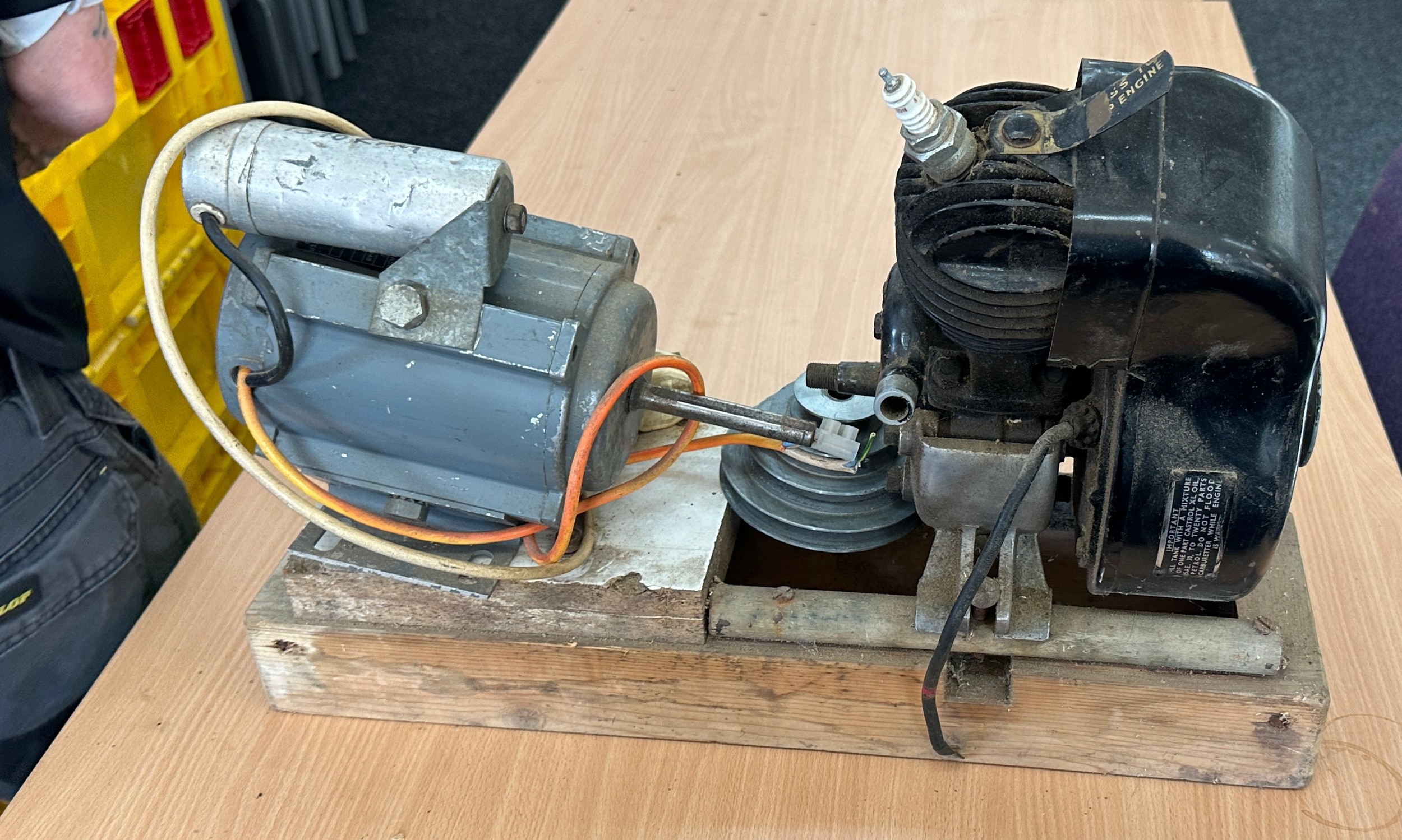 Stationery villiers engine, untested