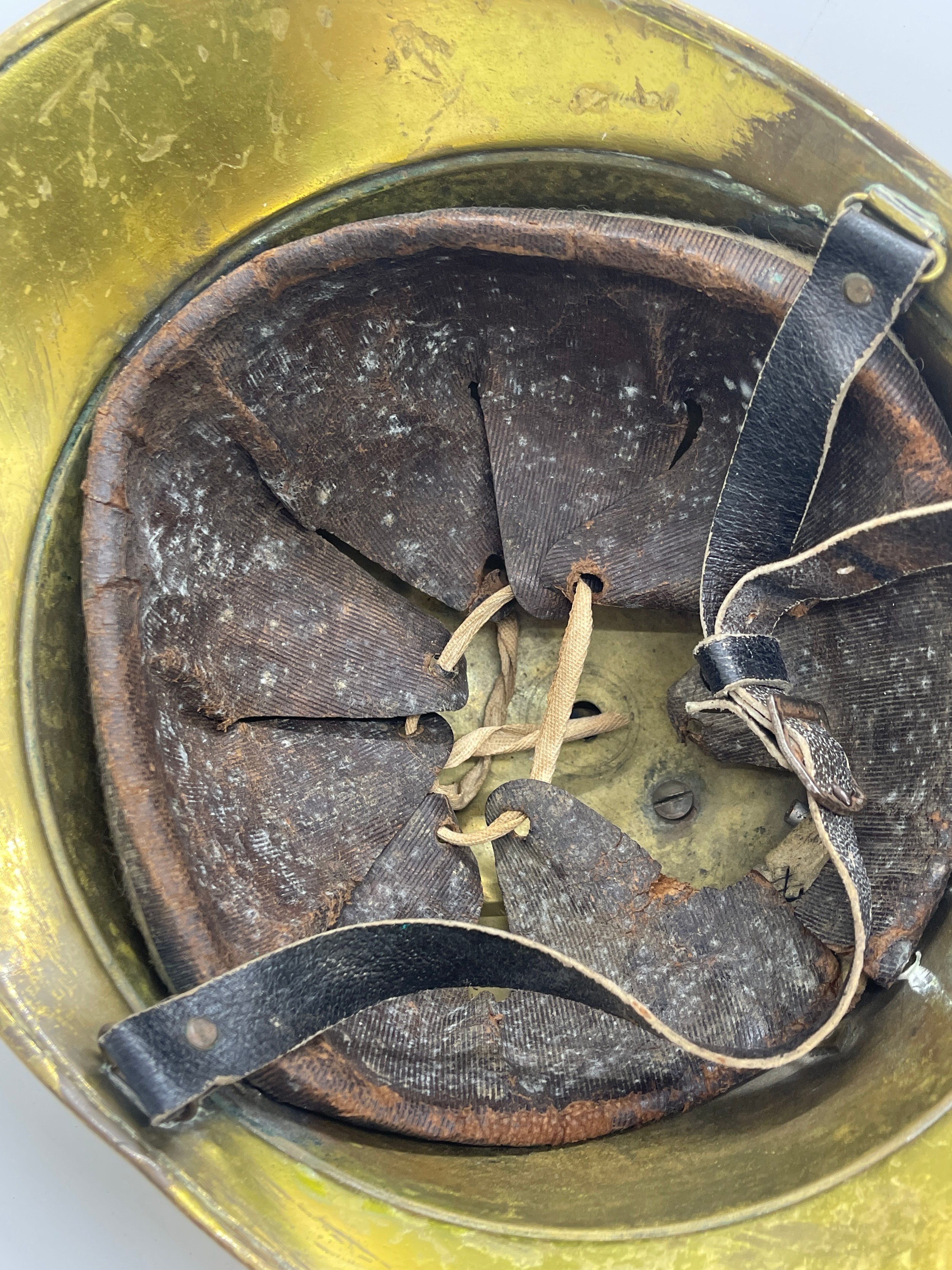 Vintage French brass Fireman's helmet - Image 4 of 6