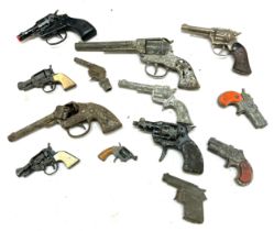 Large selection of vintage toy guns