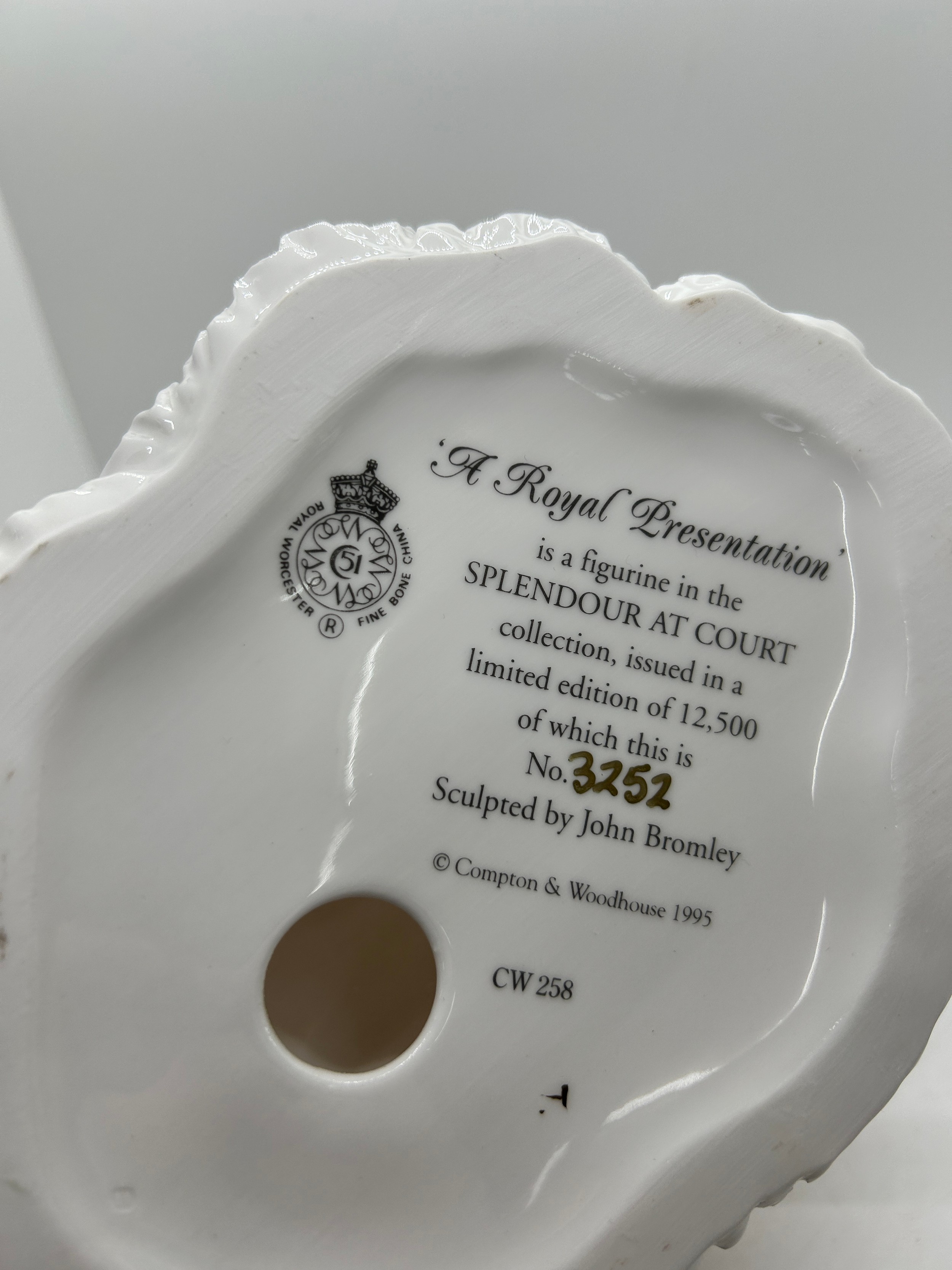 Royal Worcester A Royal Presentation, splendour at court, limited edition figure with COA - Image 3 of 4