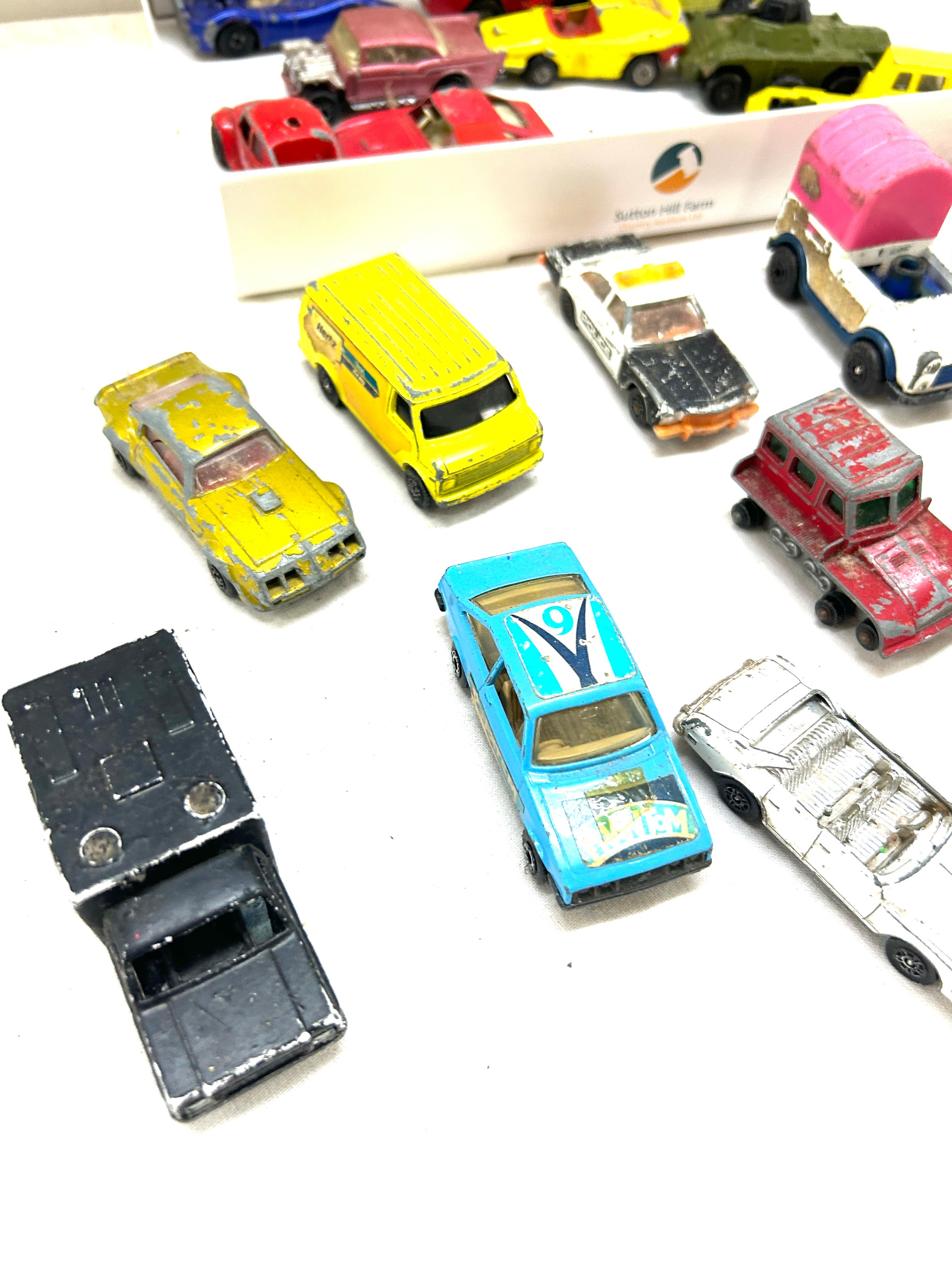 Large selection of vintage dye cast cars includes Matchbox, corgi cars etc - Image 3 of 6