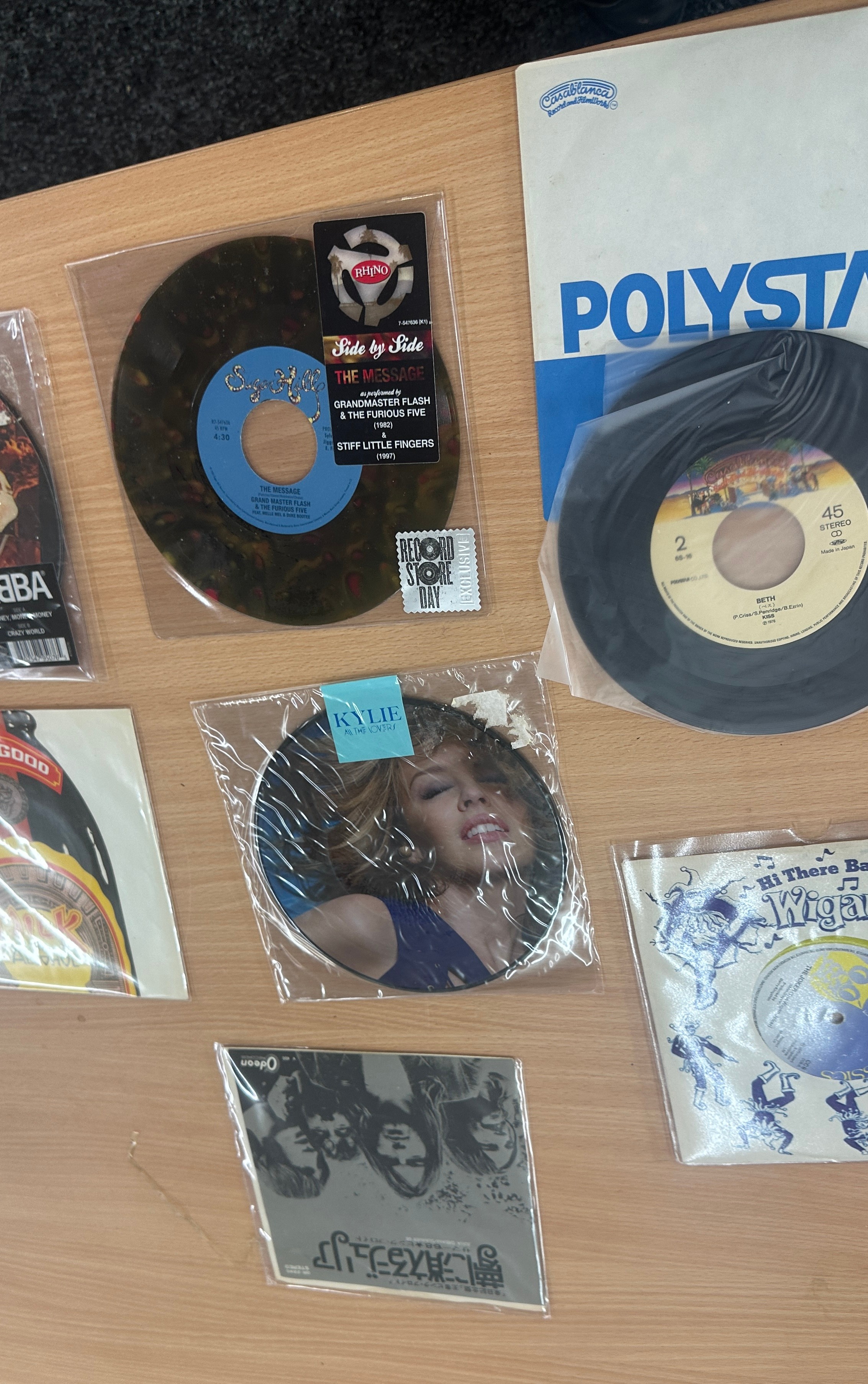 Selection of records, picture discs and Japanese imports to include ABBA, Kiss etc - Image 3 of 4