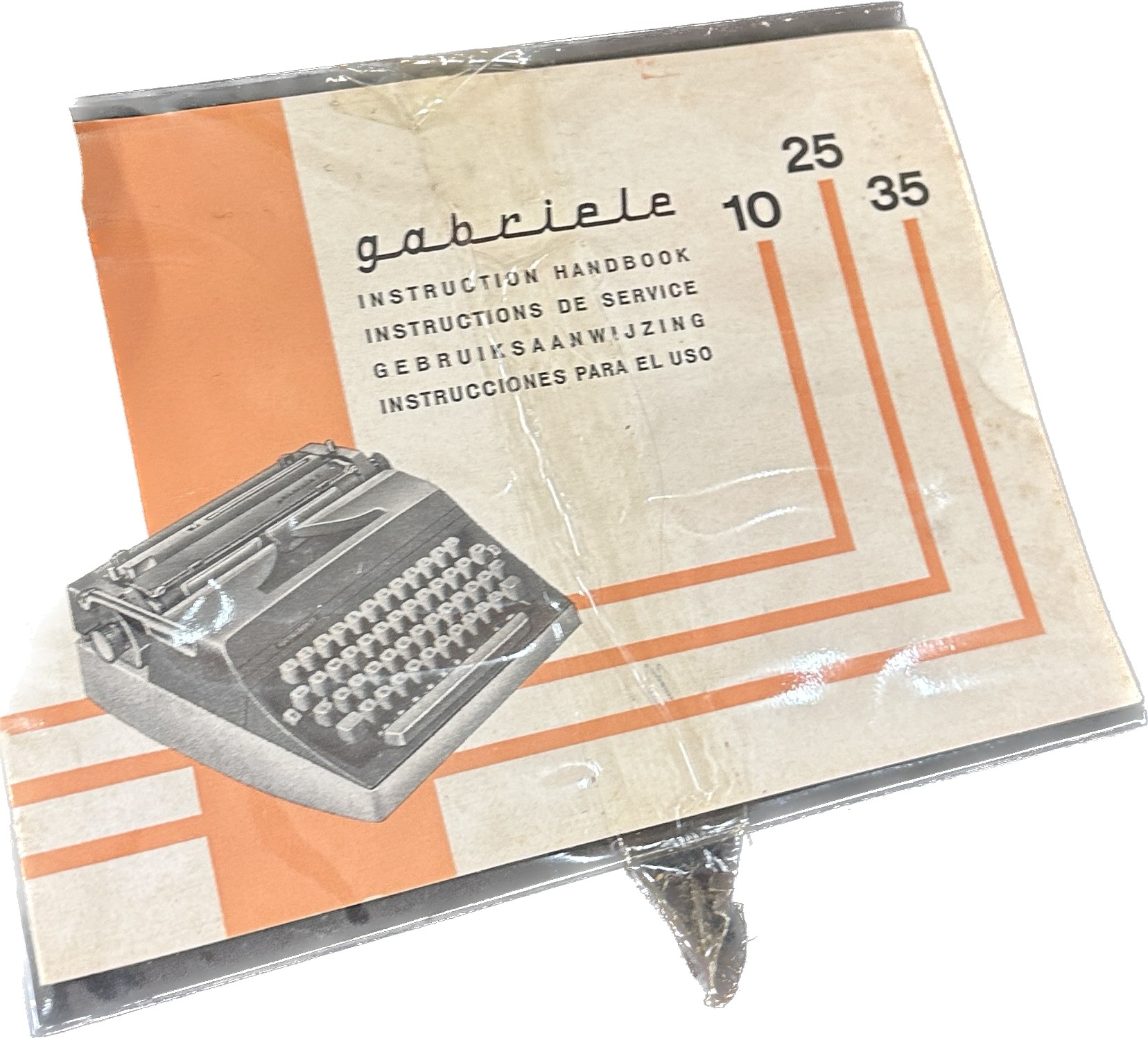Cased Gabriele 25 typewriter, Eumig P 8 phonomatic projector, both untested - Bild 3 aus 3