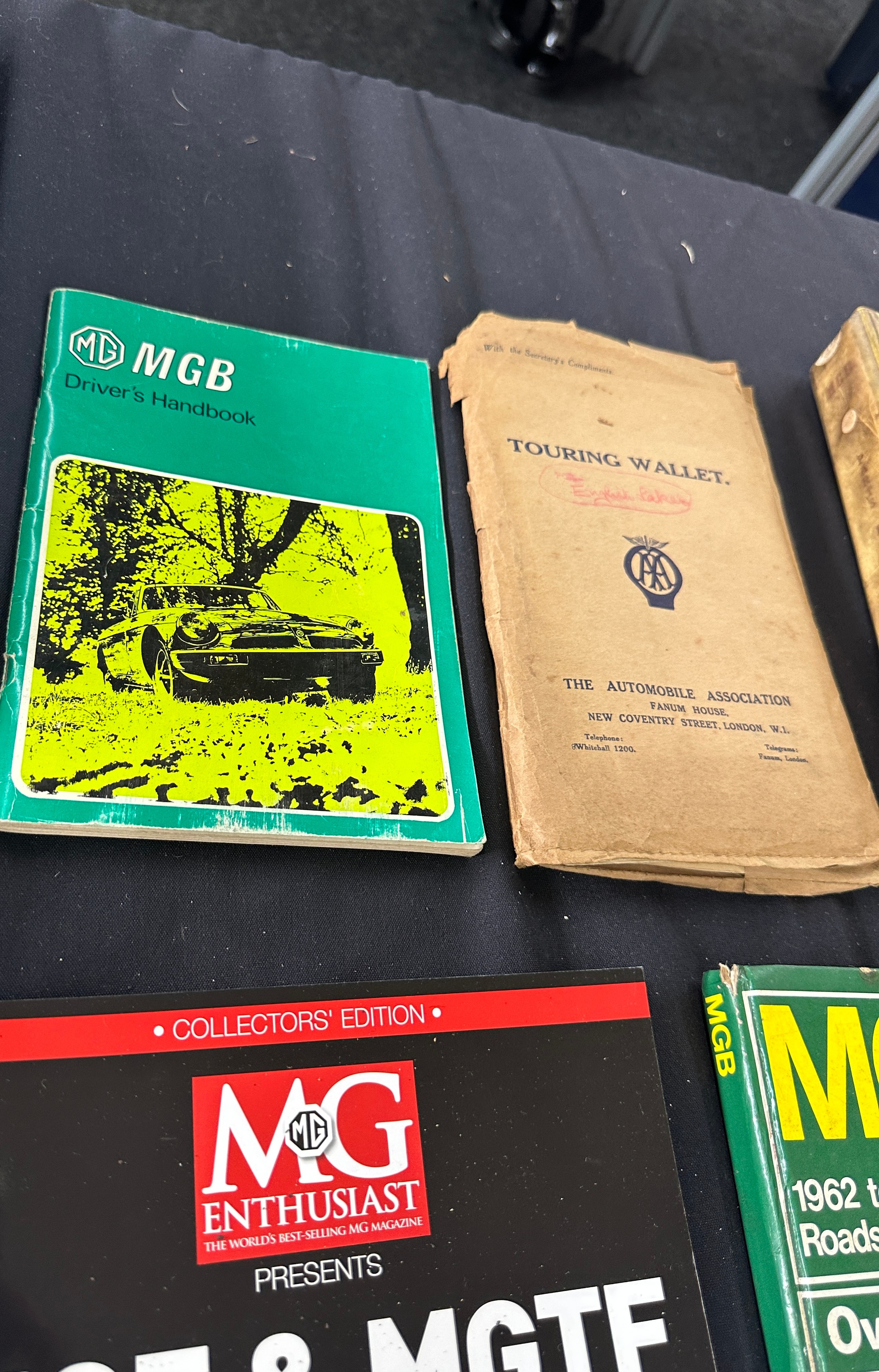 2 MG workshop manuals, MG drivers manual, Service parts list etc - Image 4 of 9