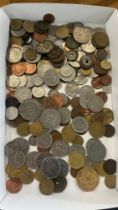 Tray of vintage and later coins include 50ps etc