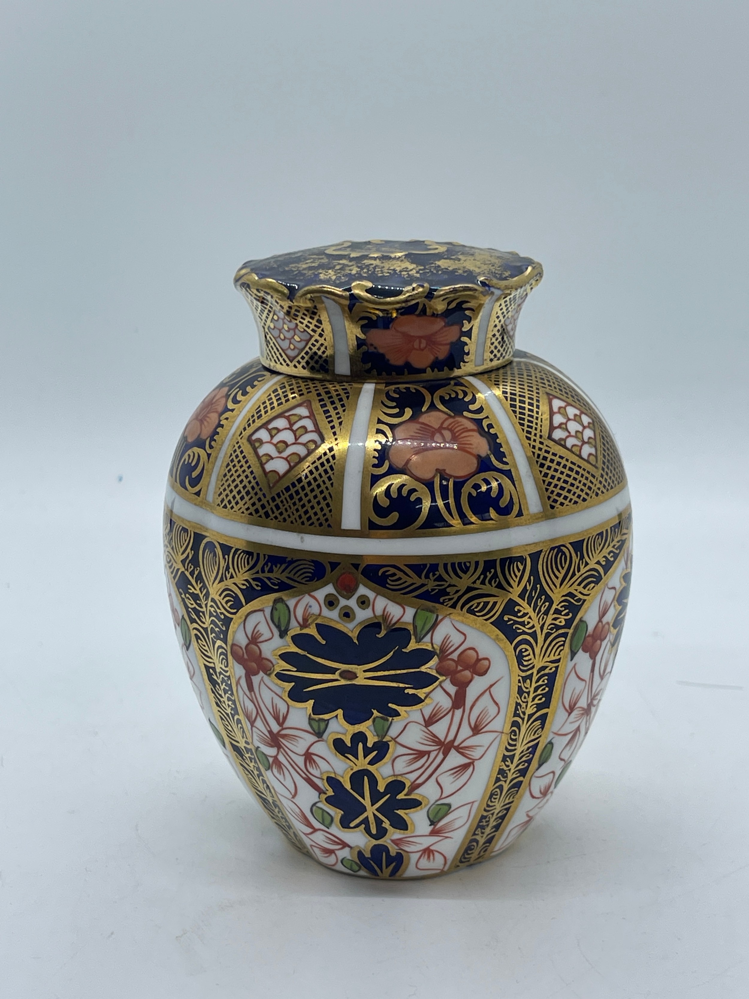 Royal Crown Derby Imari Lidded urn