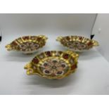 Three Royal Crown Derby Old Imari 1128 Bon Bon dishes