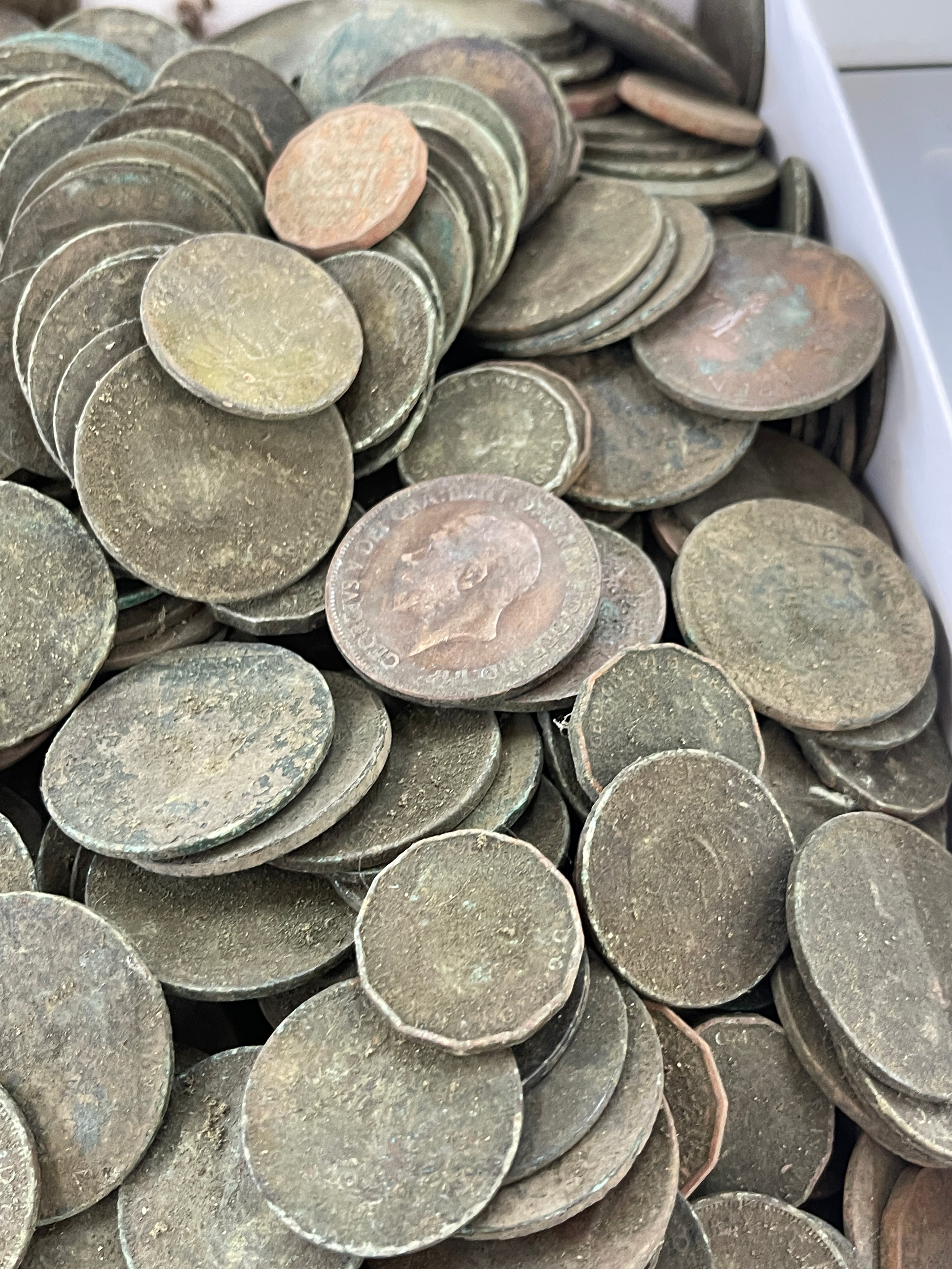 Large selection of Vintage coins - Metal detector finds - Image 3 of 6