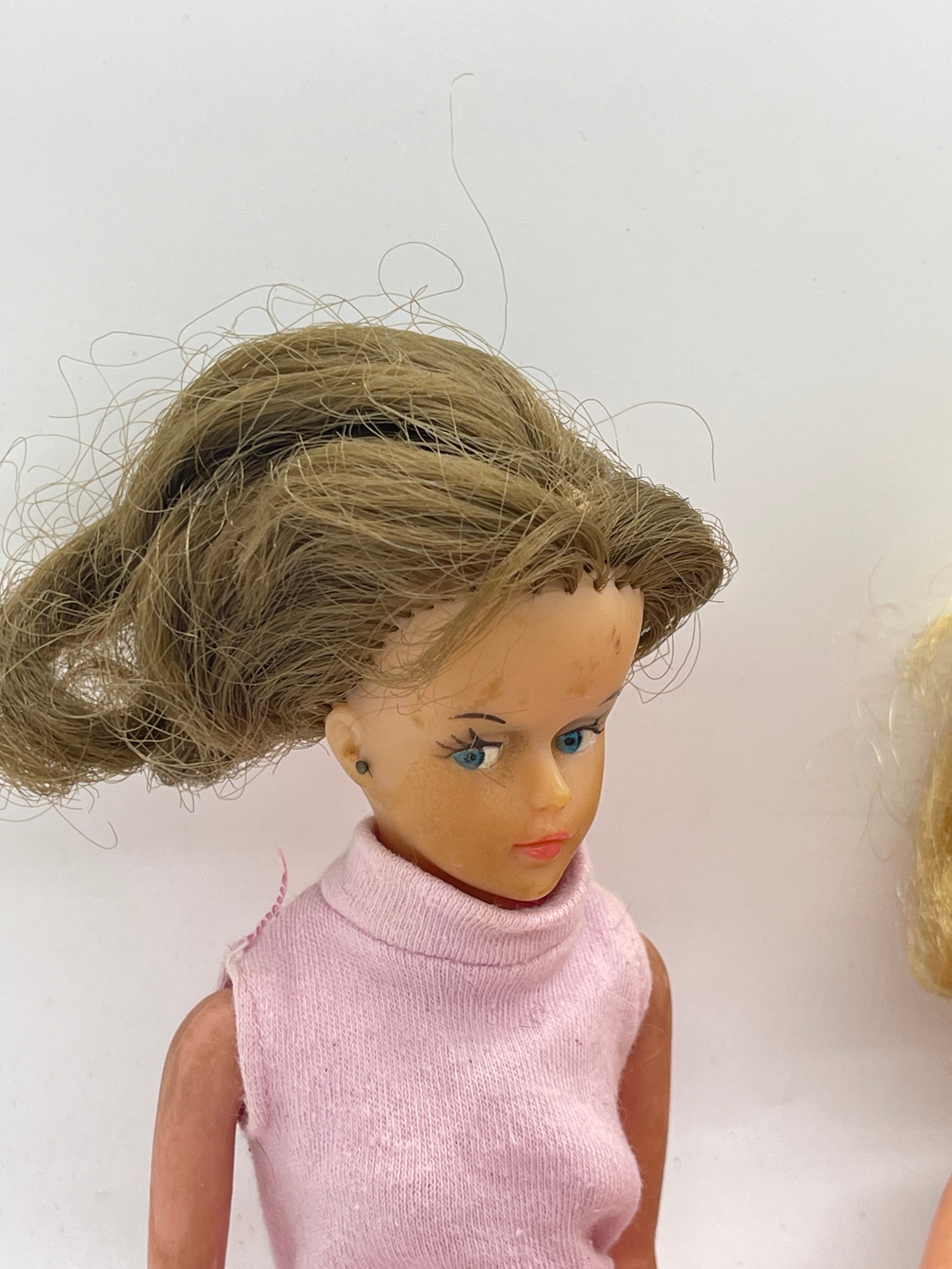 Vintage Sindy doll and 1 other - Image 6 of 6