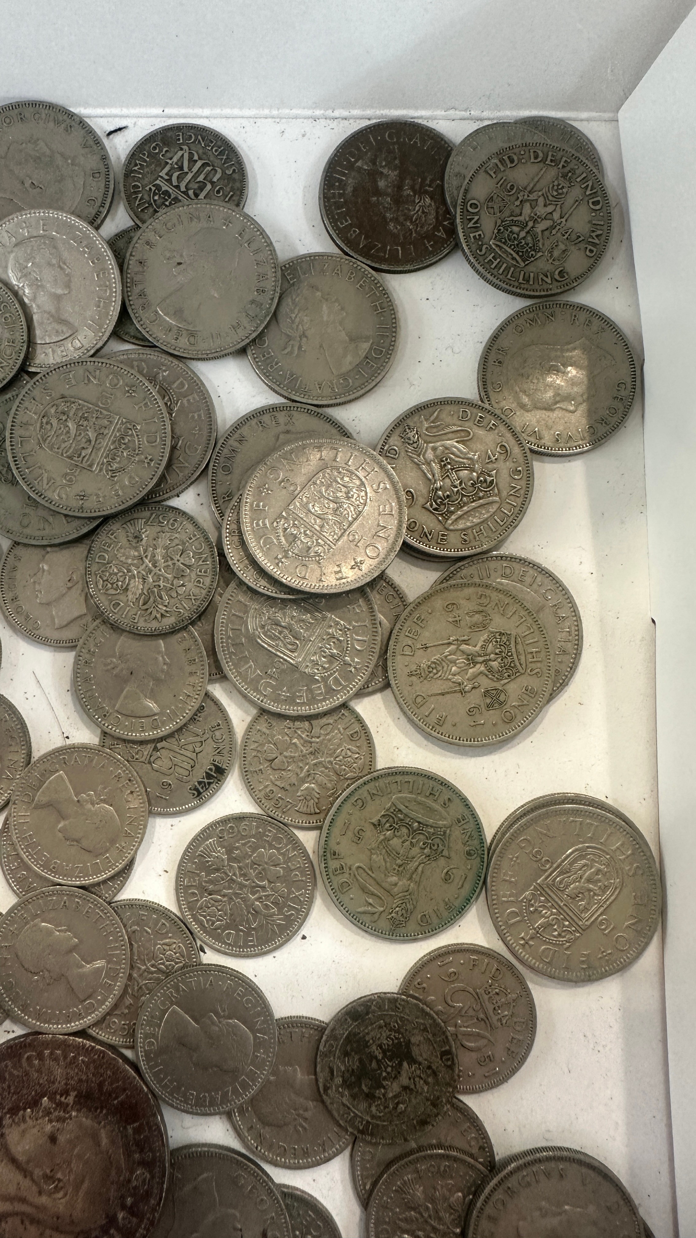 Tray of vintage coins includes six pences etc - Image 3 of 5