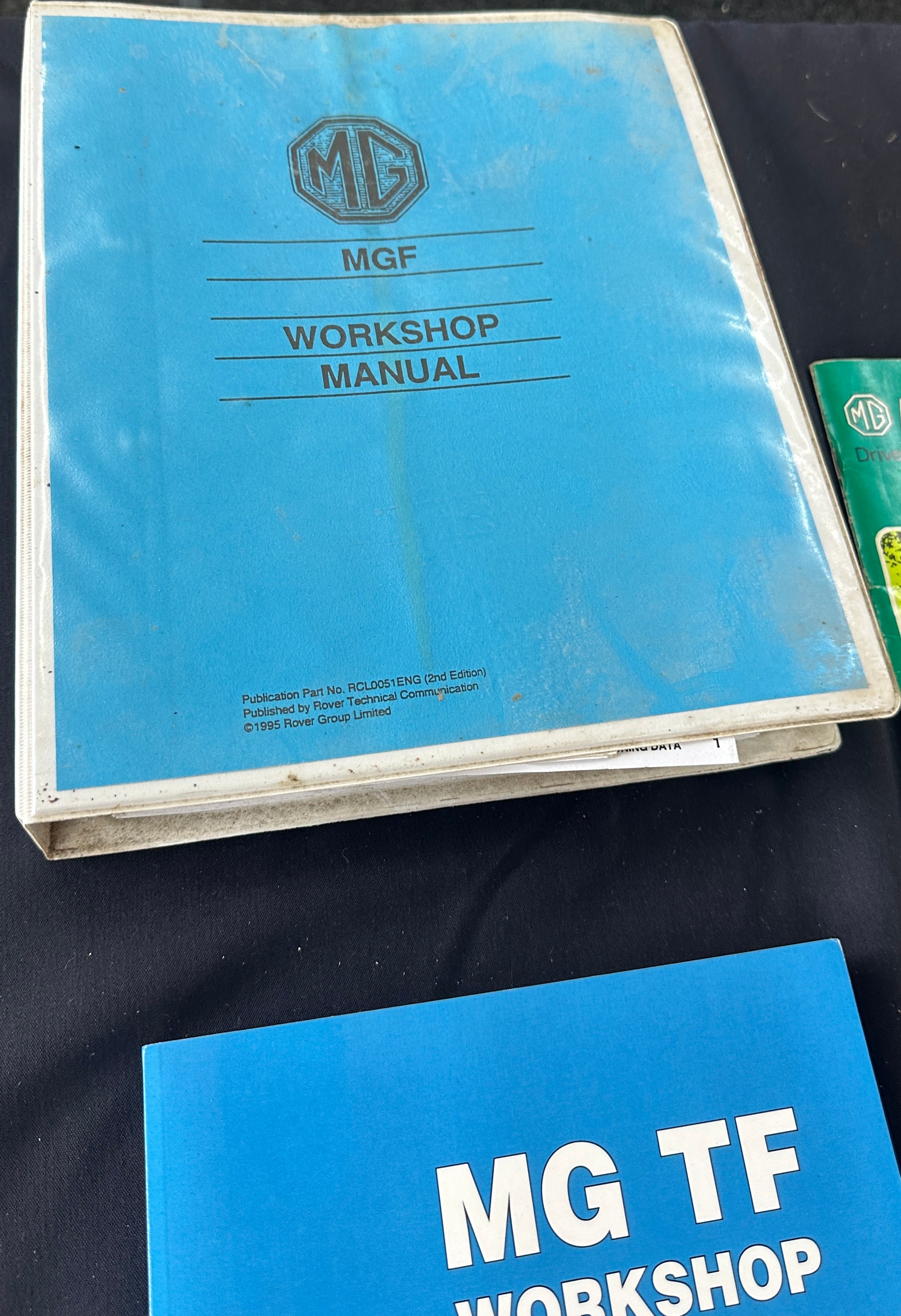 2 MG workshop manuals, MG drivers manual, Service parts list etc - Image 2 of 9