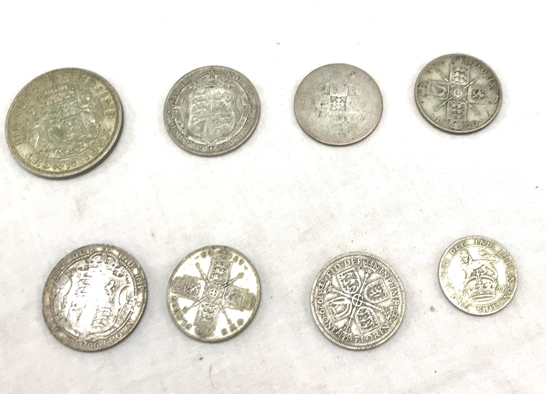 Selection of vintage coins includes 1937 crown, 1906 half crown etc