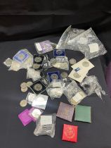 Large selection of assorted crowns and shillings