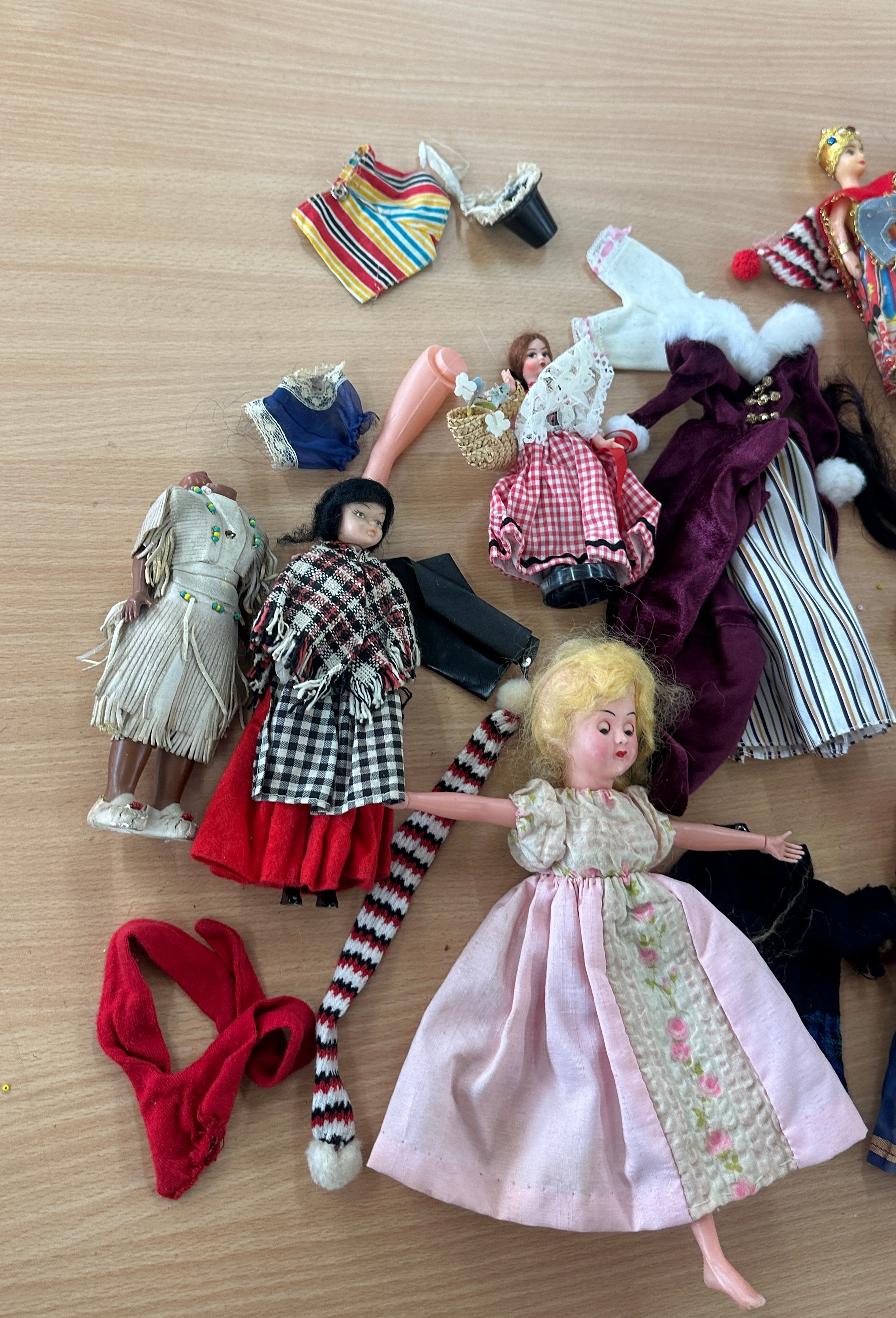 Selection of vintage dolls and accessories - Image 2 of 13