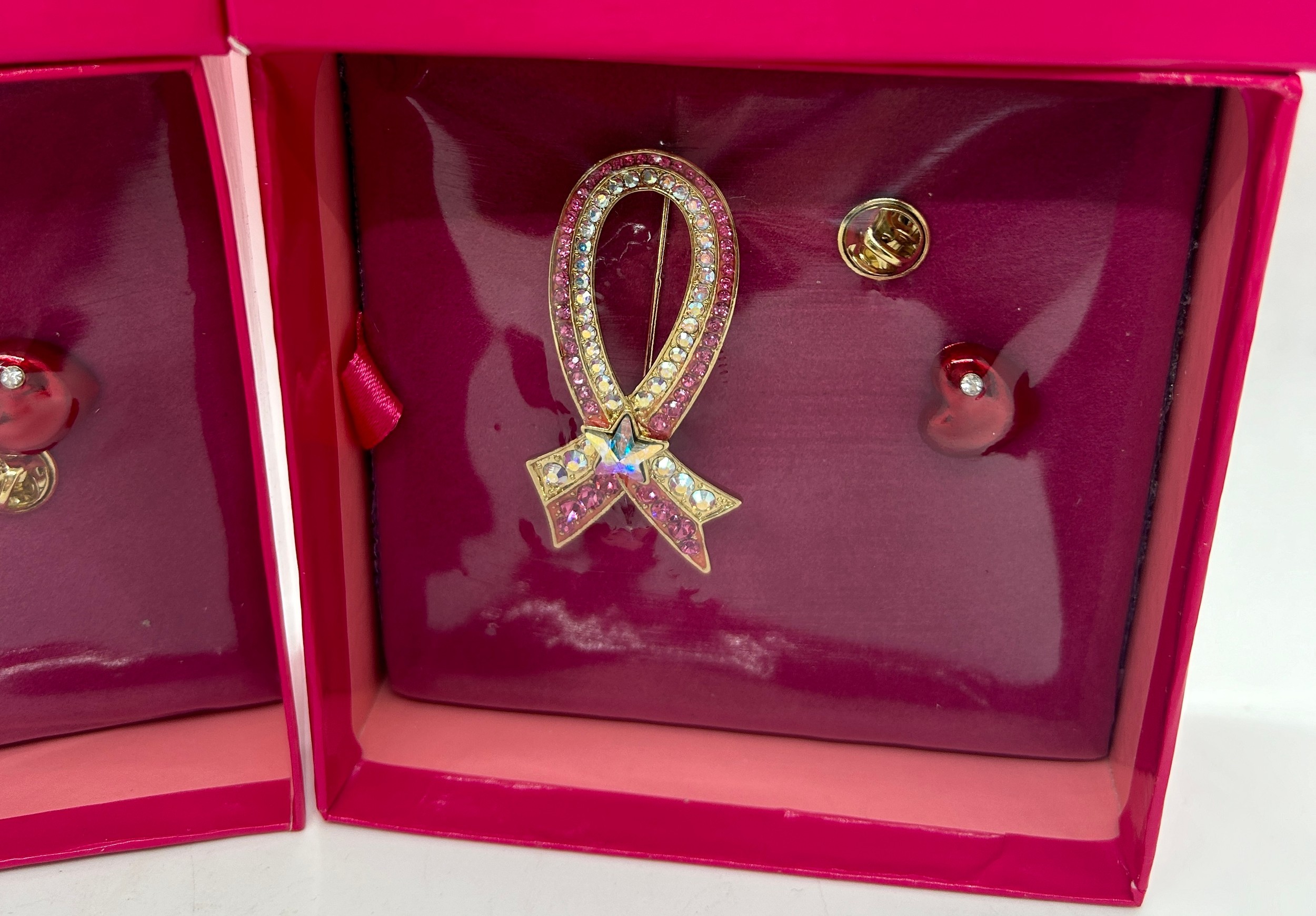 2 boxed Butler & Wilson vintage pink ribbon brooches with love heart pin badge - Image 3 of 3