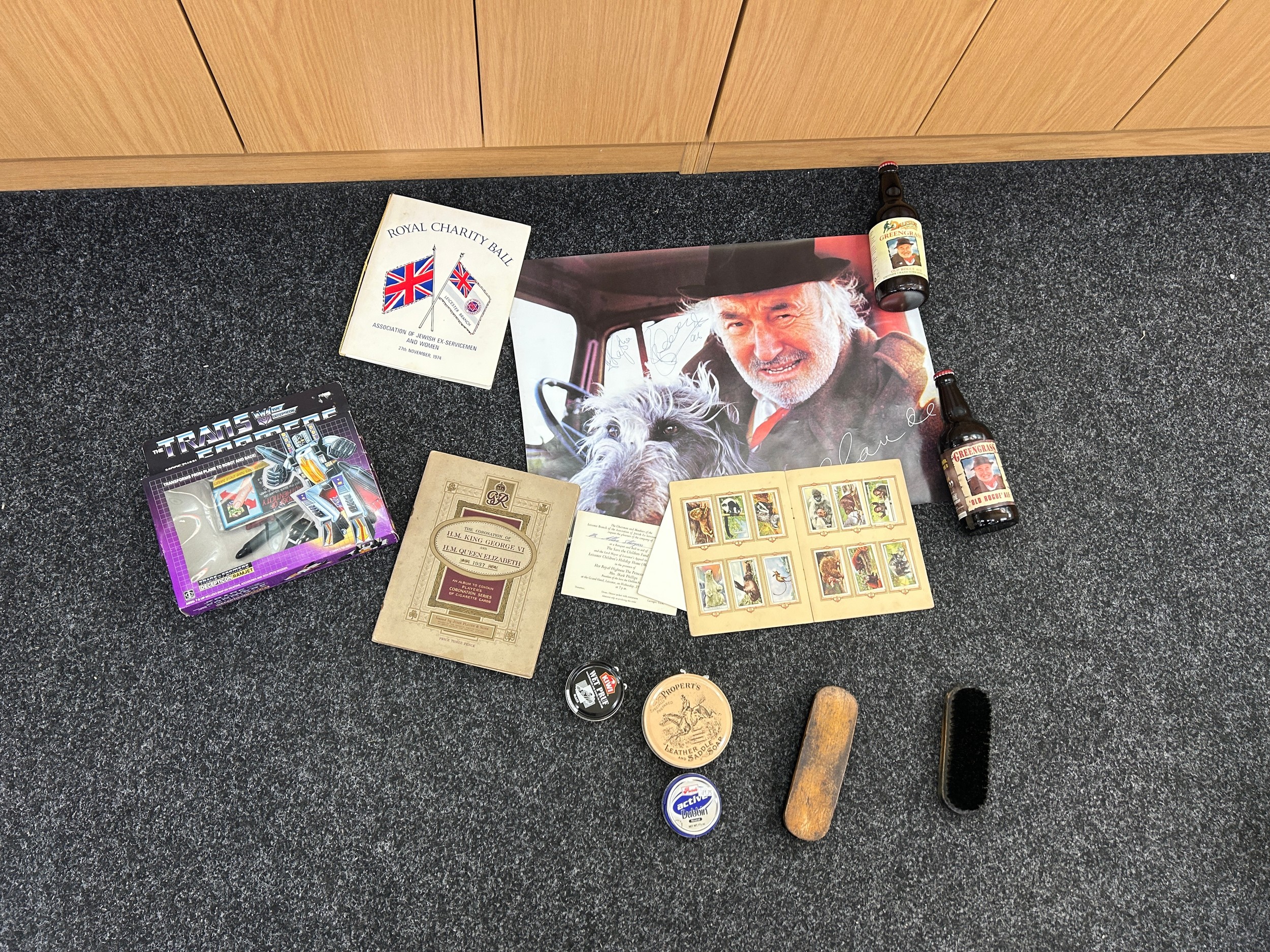 Selection of vintage collectable items to include Bill Maynard signed picture, ale, cigarette