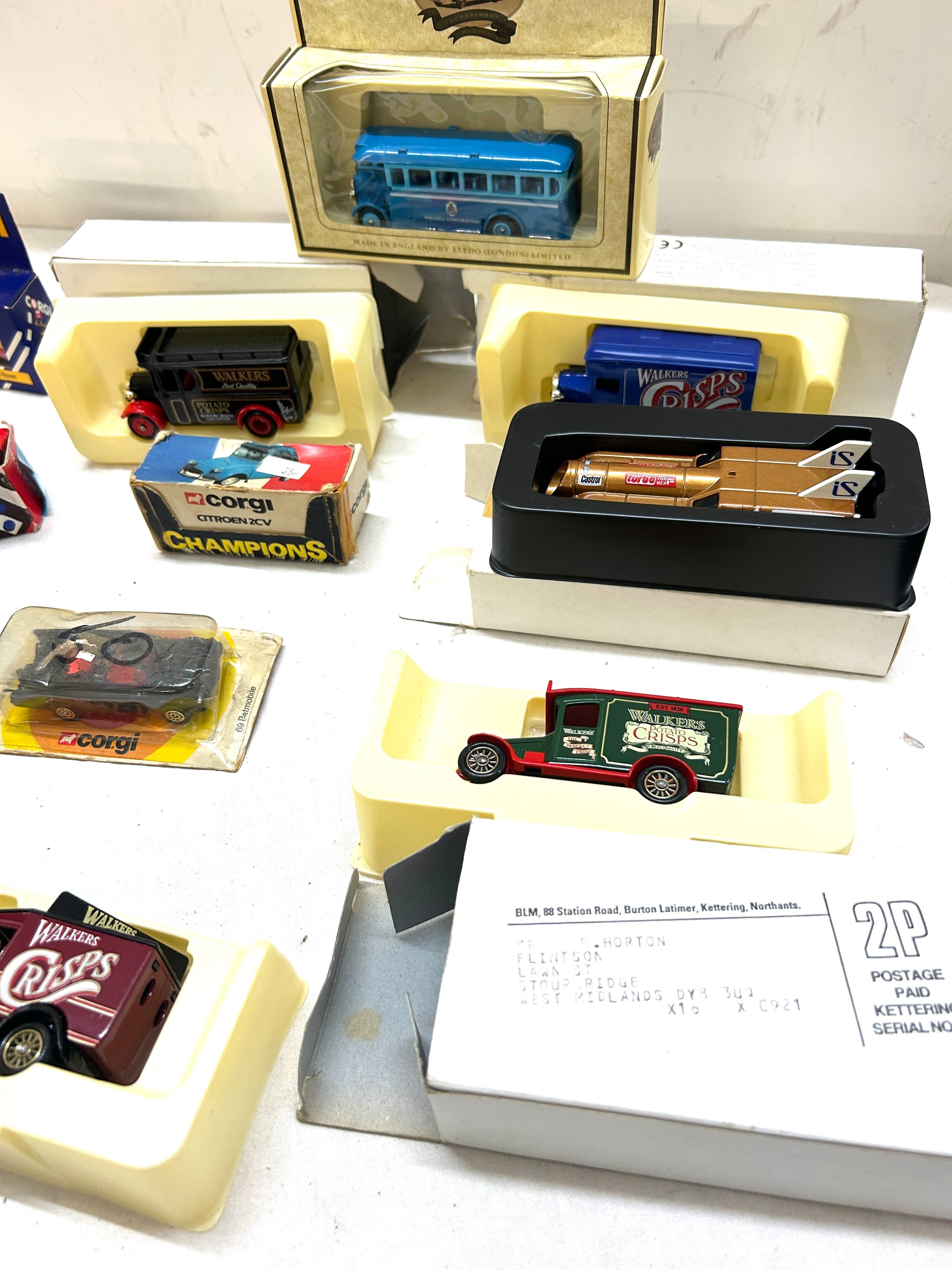 Selection of diecast cars to include corgi etc - Image 2 of 5