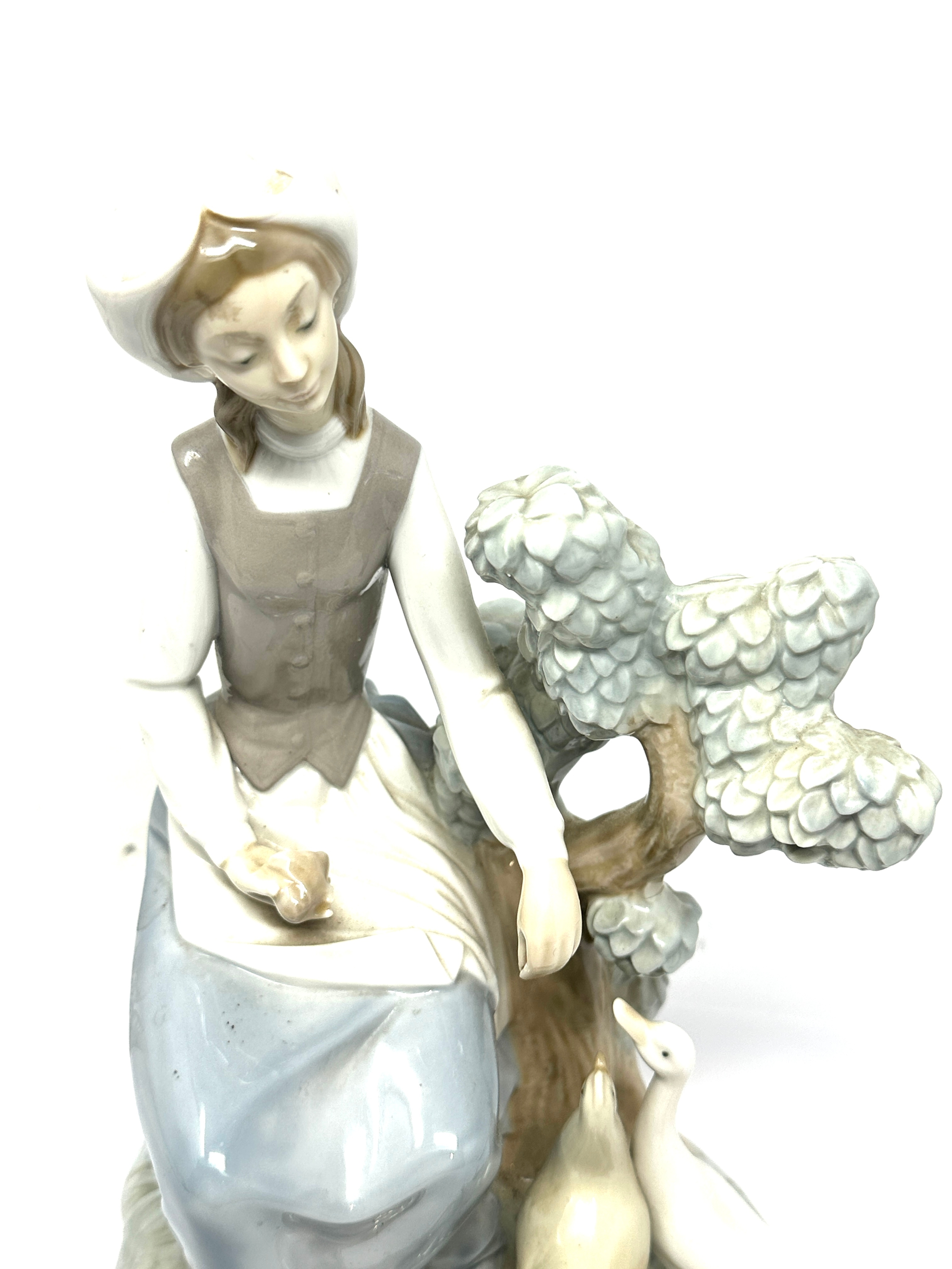 Nao Figurine by Lladro Hand Made In Spain Daisa 1977 measures approx height 26cm - Image 3 of 7