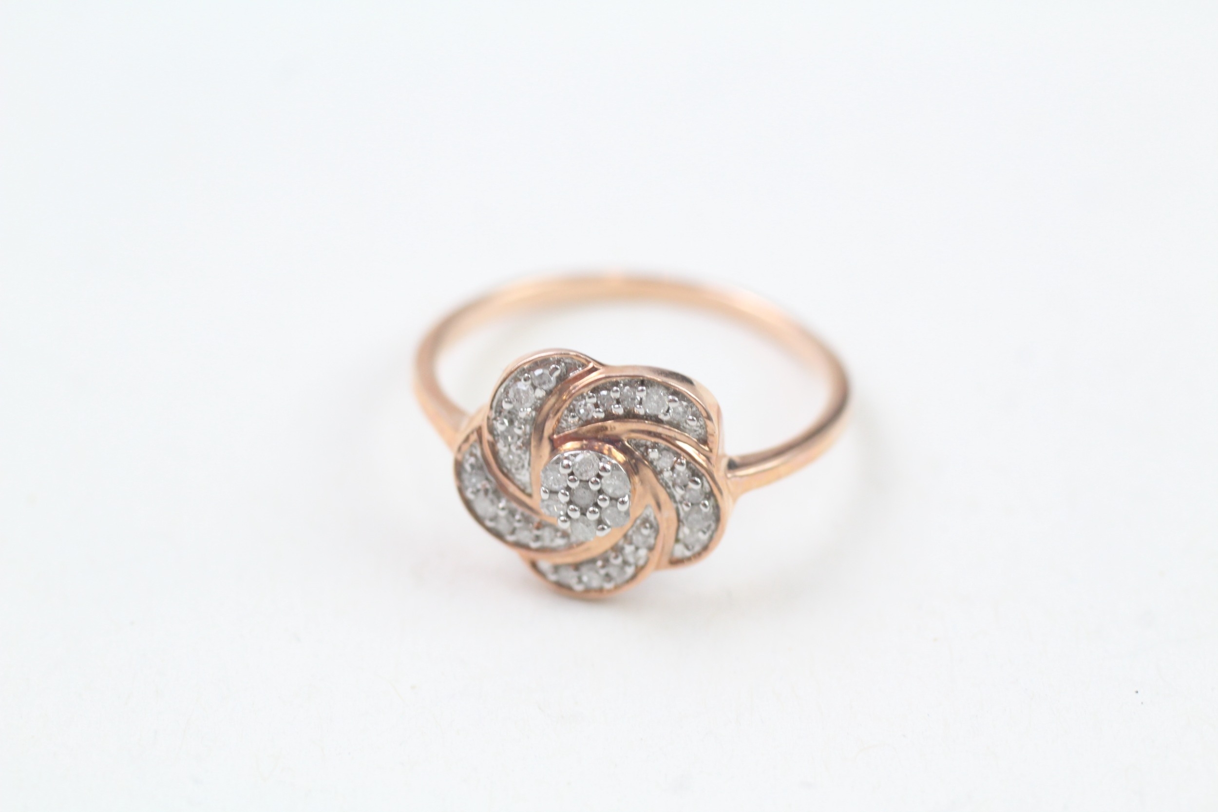 9ct rose gold diamond cluster dress ring (1.8g)