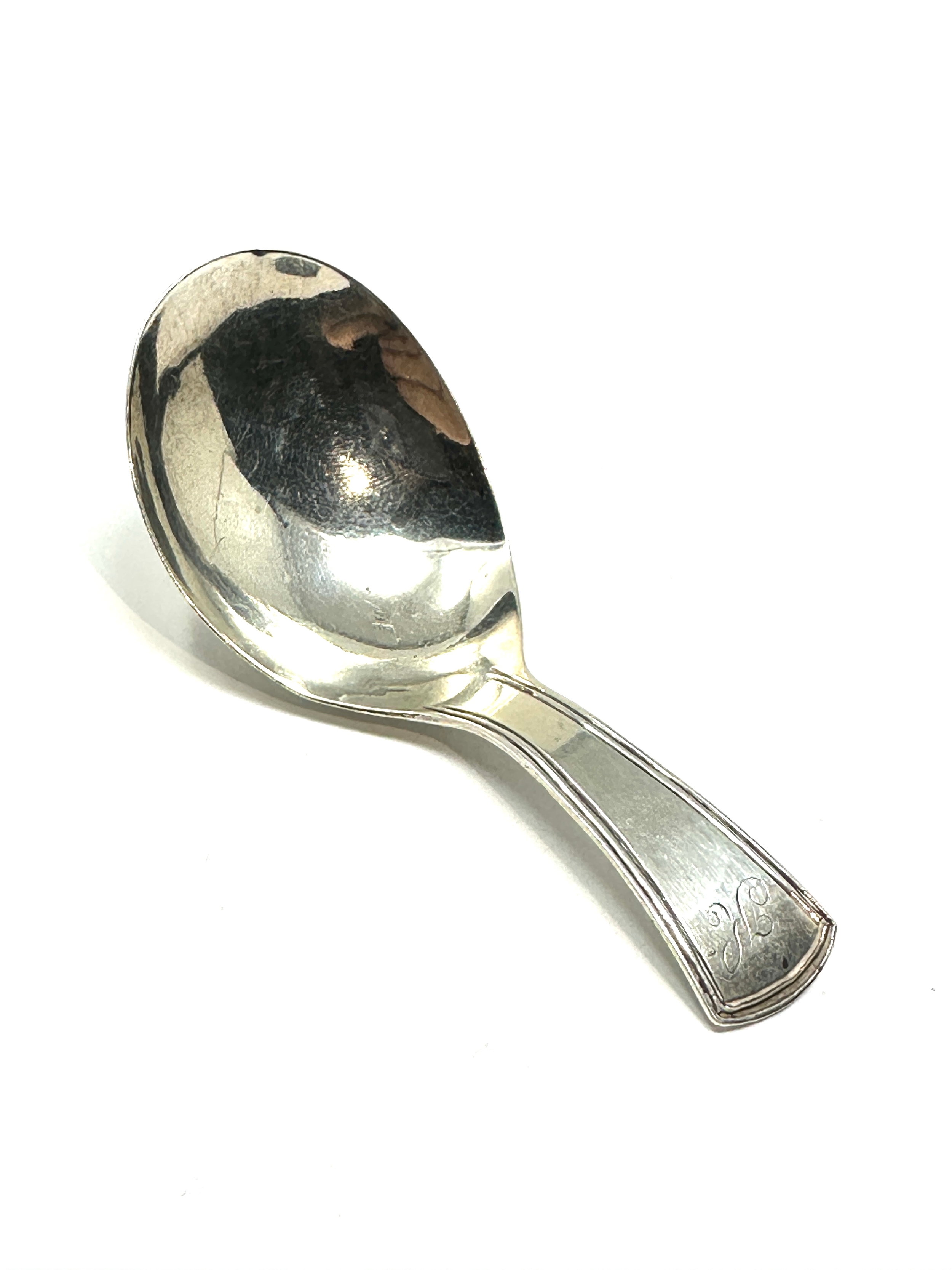 Fine antique Georgian silver tea caddy spoon