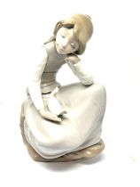 Lladro Nao Girl with Dove/Bird Figurine NAO 9 1/2" Hand Painted Made in Spain 1981