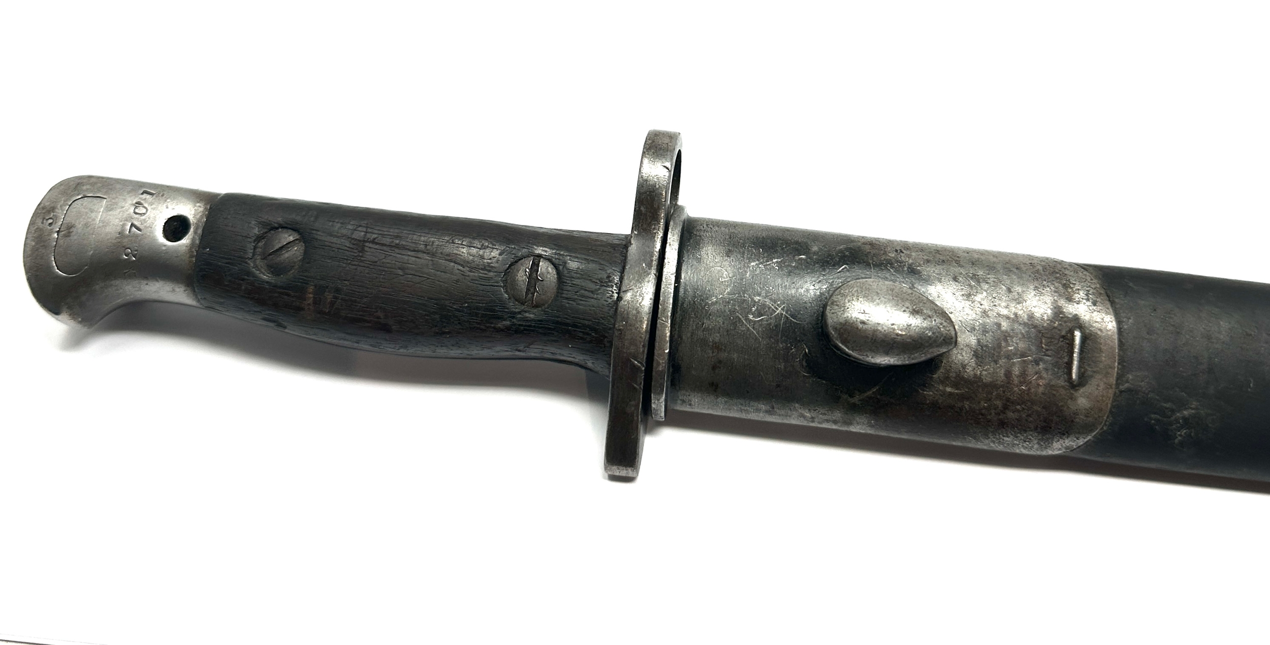 British issue Pattern 1907 bayonet in scabbard by Sanderson - Image 2 of 6