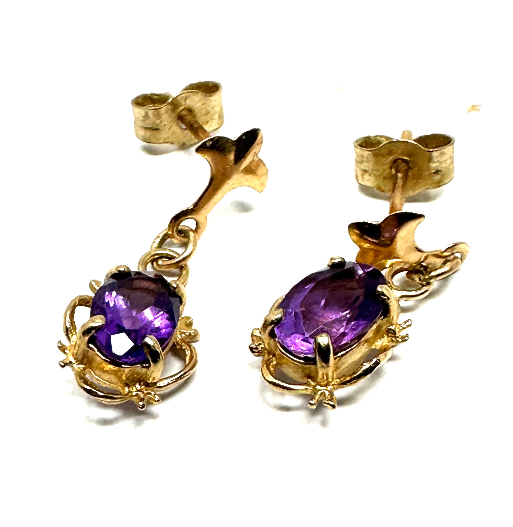 9ct gold amethyst earrings 1.1g - Image 2 of 3