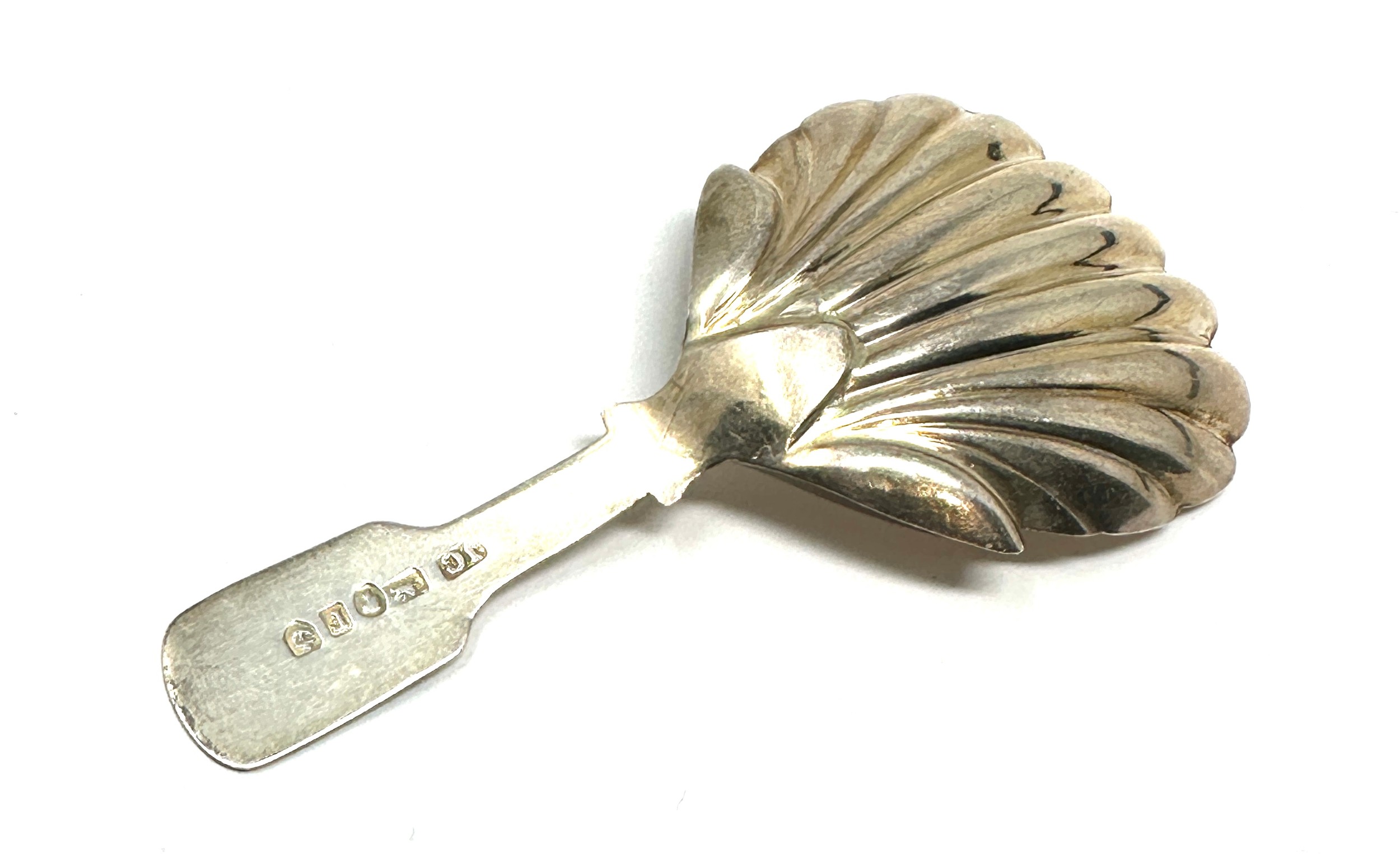 Fine antique silver tea caddy spoon - Image 3 of 4