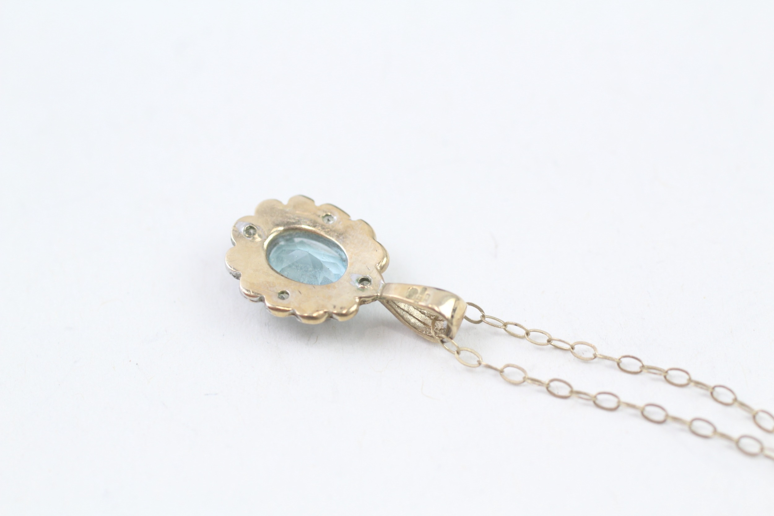 9ct gold blue topaz & diamond cluster pendant & chain (1.3g) - Image 4 of 4