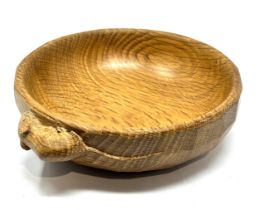 Robert Mouseman Thompson Oak nut bowl measures approx 16cm by 14.5cm dia