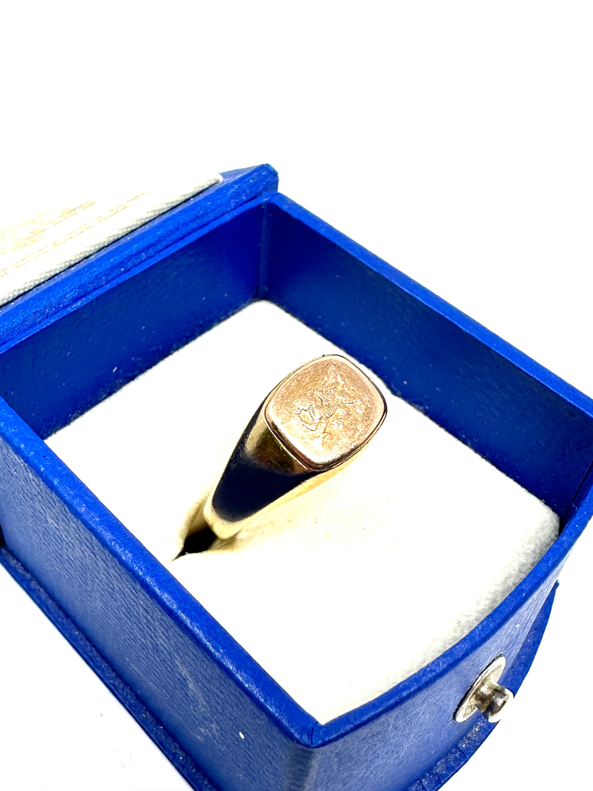 9ct Clogau Gold Signet Ring with Welsh Dragon Motif original box and leaflet weight 6.4g - Image 3 of 4