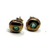 9ct gold blue gem stone earrings weight 1g