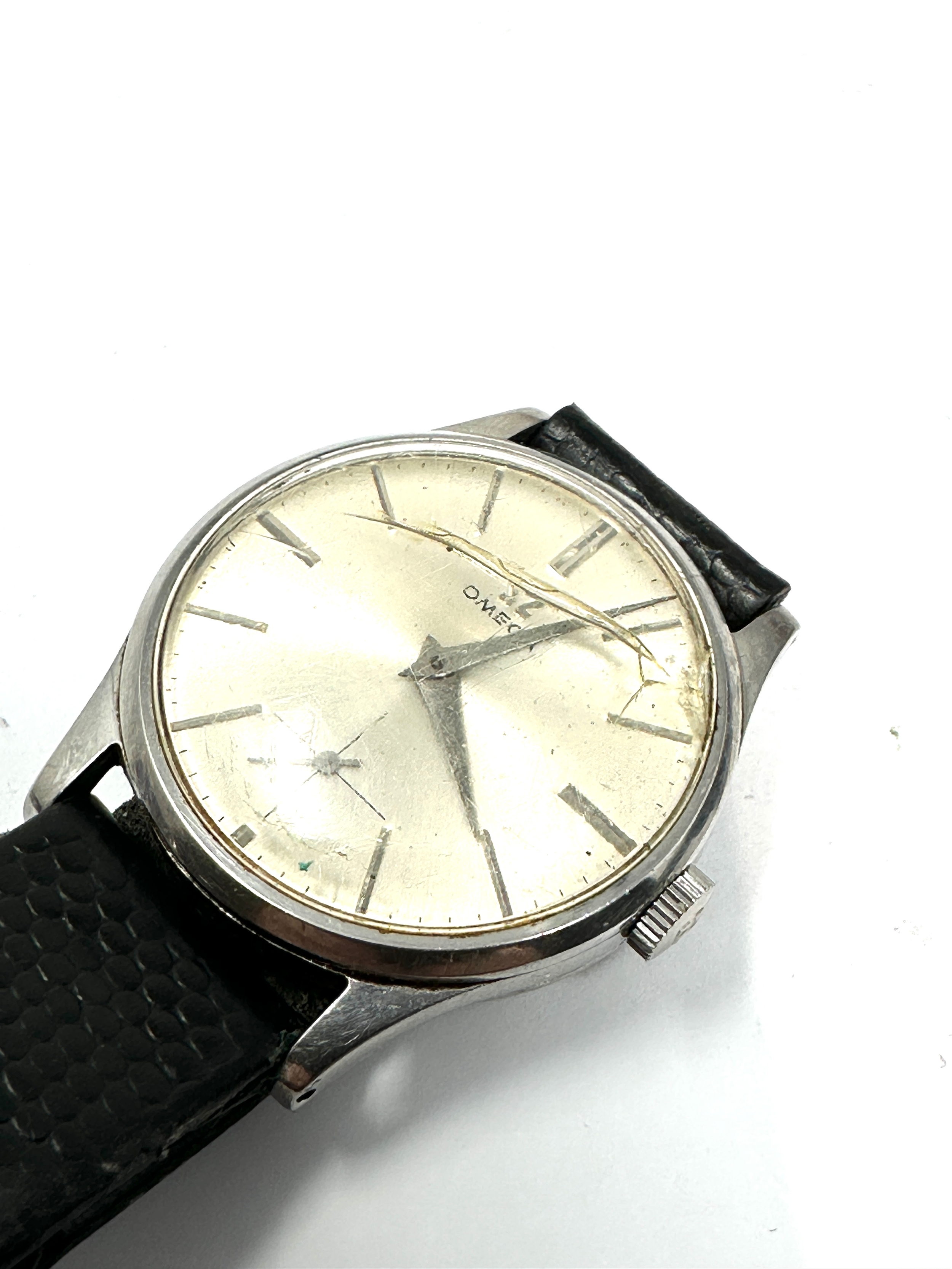 Vintage Omega manual wind gents wristwatch cal 266 steel cased crack to glass the watch is ticking