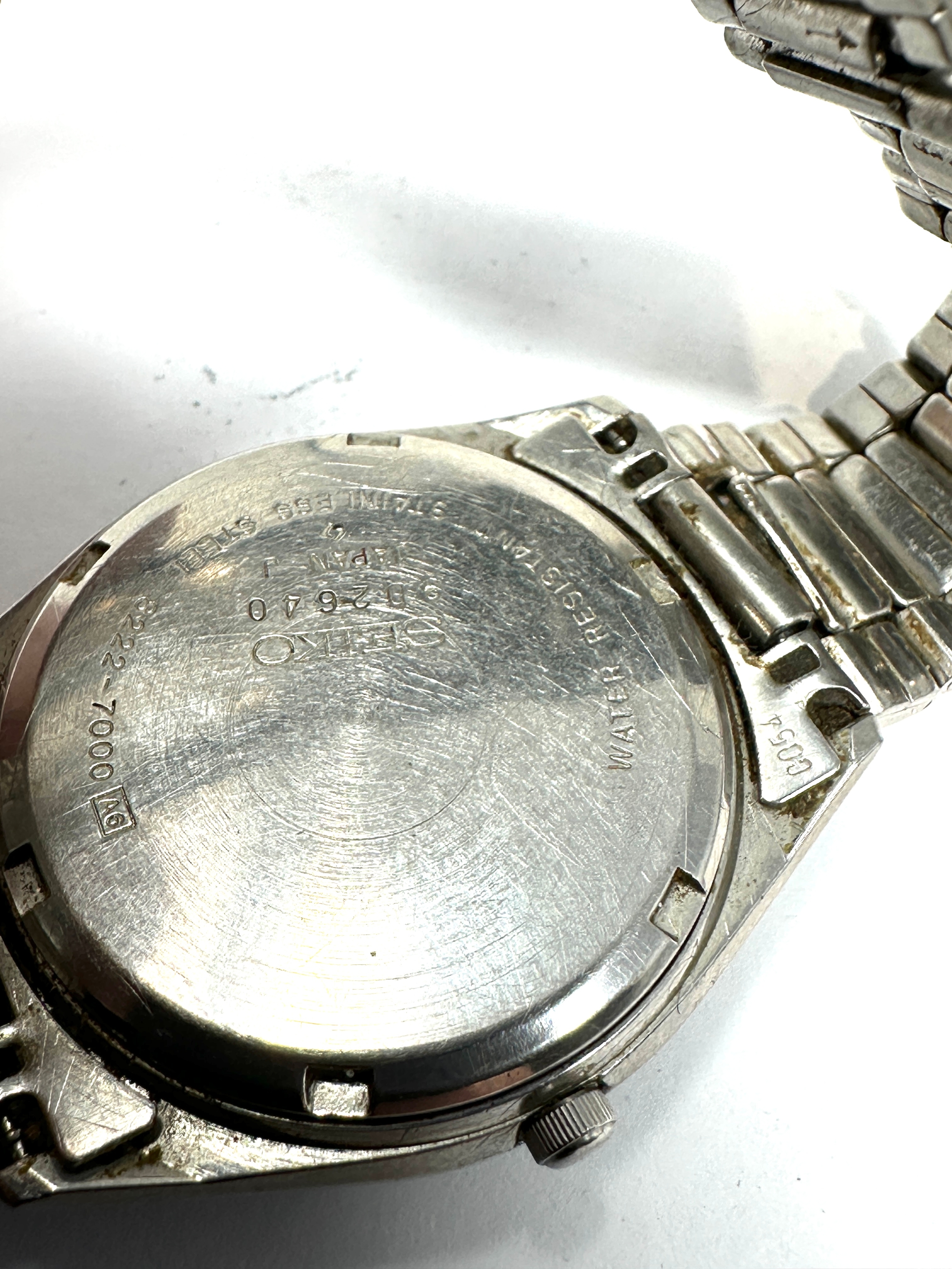 Gents Seiko quartz 8222-700 the watch does tick - Image 2 of 4