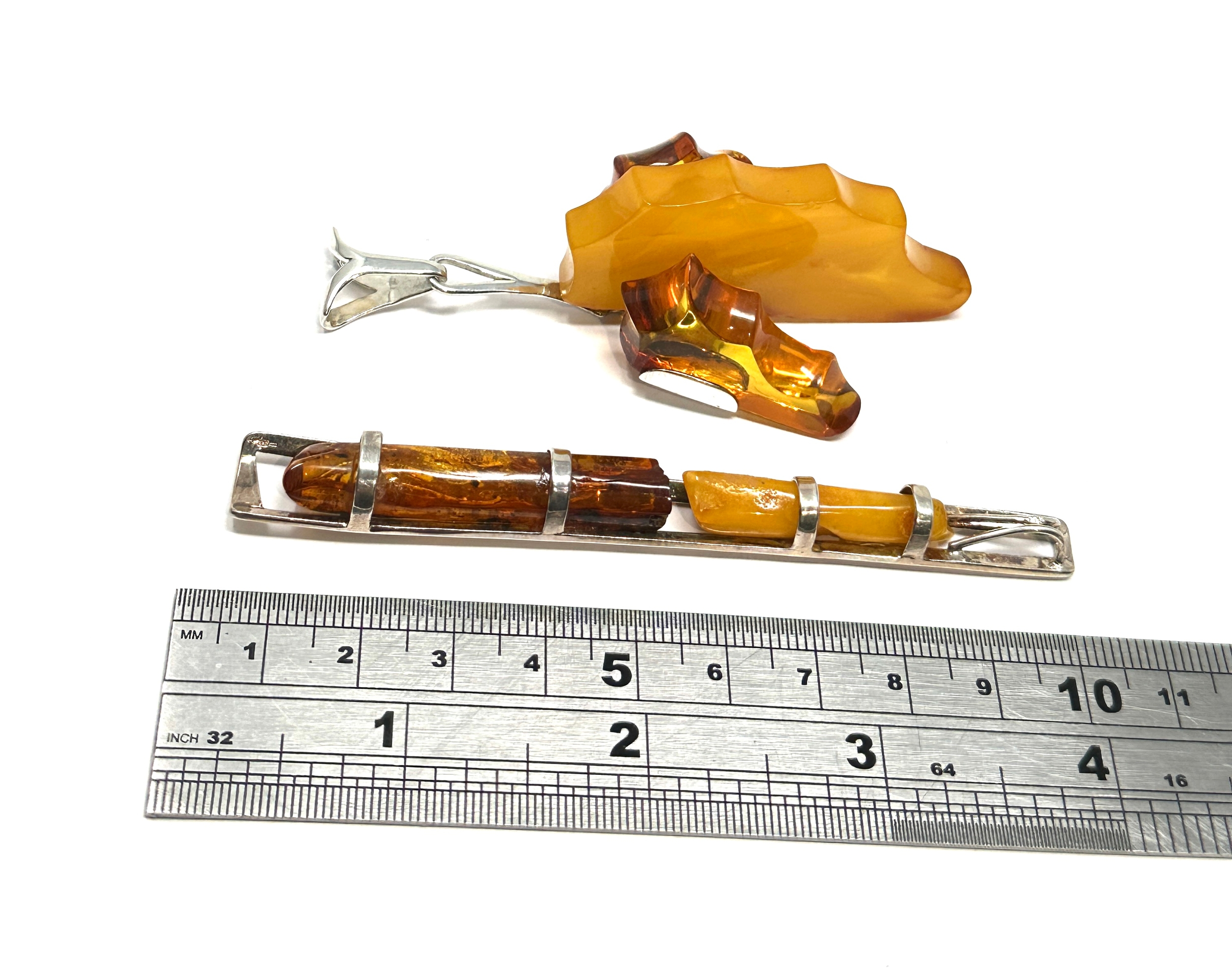 2 silver & amber pendants - Image 6 of 6