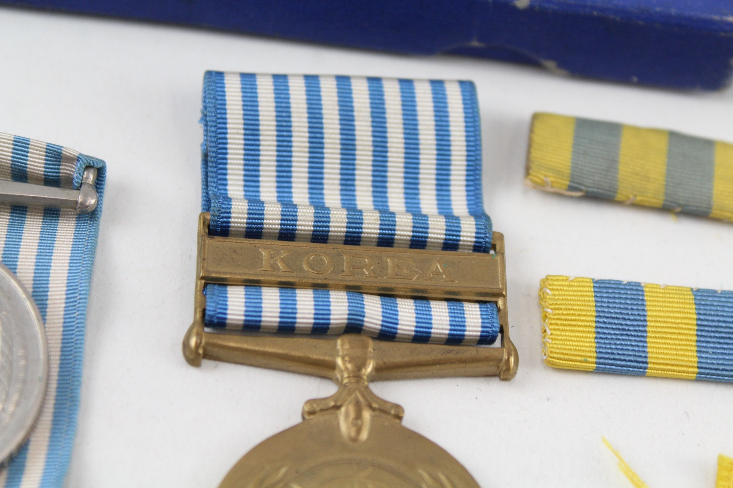 Boxed ER.II Korea Medal Pair & Ribbon Bar Queens Korea Named 22493450 Pte. P - Image 3 of 6